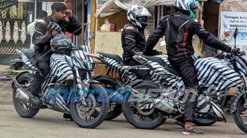 New Bajaj Pulsar NS250 Spy Shots Reveal Projector Headlamp, LED DRLs