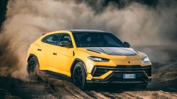 Pikes Peak Record Holder Lamborghini Urus Performante Debuts in Italy