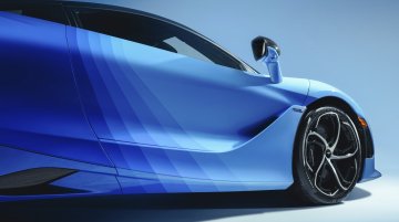 McLaren 750S Supercar Gets Exclusive Spectrum Theme