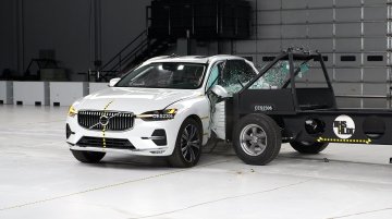 Volvo XC60 and XC60 Recharge Safety Features Help Them Win Safety Awards