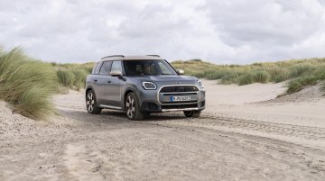 MINI Countryman SE ALL4: Electric and Suitable for Any Terrain