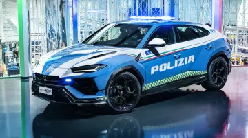 Lamborghini Urus Reporting For Police Duty, Will Transport Organs