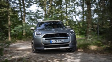 New MINI Countryman C: Efficient Drive, Expressive Design