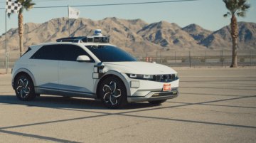 Hyundai Ioniq 5 Robotaxi Passes Driver’s License Test