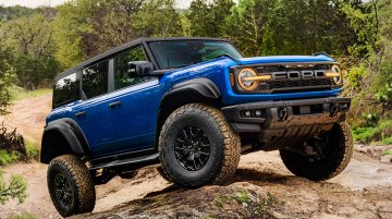 Ford Bronco Raptor Looks Sick in the Official Black-Out Package!