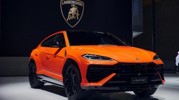 Lamborghini Holds Canadian Debut of Urus SE, the First Electrified Version of the Super SUV