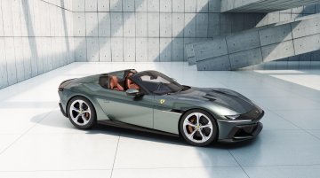 Ferrari 12Cilindri Spider Debuts at Casa Ferrari Abu Dhabi 2024