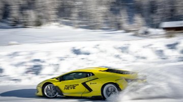 Lamborghini Accademia Neve Marks a Decade of Ice-Driving Thrills