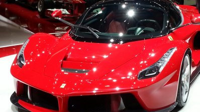 La Ferrari Geneva motor show live front closeup