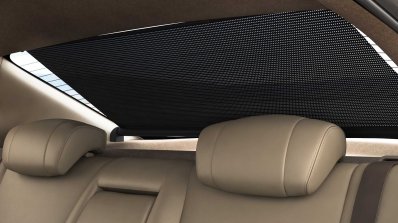 Renault Scala Travelogue Edition Rear Sun shade