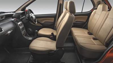 2013 Tata Indica eV2 interior