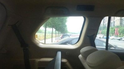 Great Wall Haval H9 spied rear glass