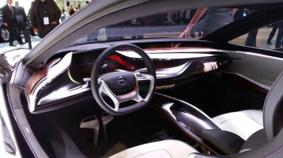 Dashboard of the Opel Monza Concept