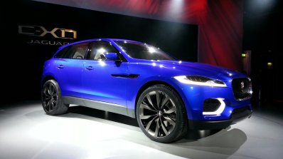 Front right three quarter of the Jaguar CX-17 Concept