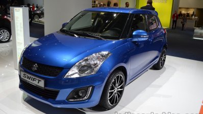 Front three quarter of the 2014 Suzuki Swift facelift