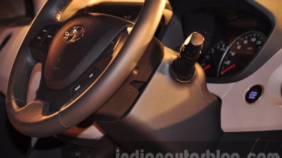 Hyundai Grand i10 steering column