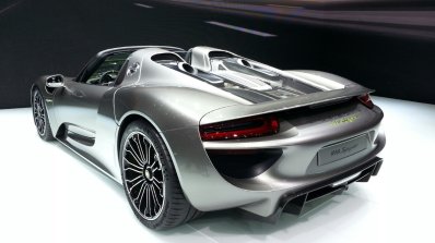 Porsche 918 Spyder Rear Left