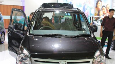Suzuki Karimun Wagon R luxury front