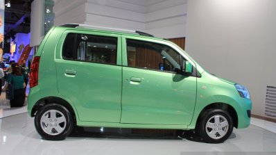 Suzuki Karimun Wagon R side view