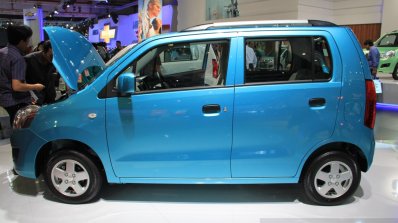 Suzuki Karimun Wagon R side view