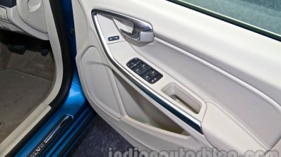 2014 Volvo S60 facelift India door trim