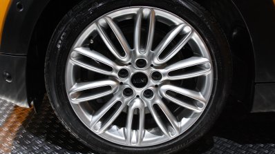 2014 MINI alloy wheel