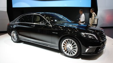 2014 Mercedes-Benz S65 AMG front quarters