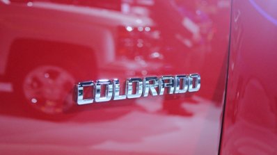 2015 Chevrolet Colorado badge