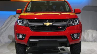 2015 Chevrolet Colorado front