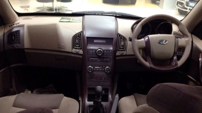 Mahindra XUV500 W4 dashboard