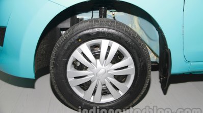 Datsun Go Delhi Roadshow wheel
