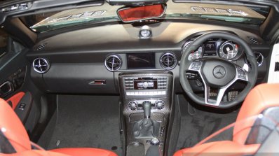 Mercedes-Benz SLK55 AMG dashboard front