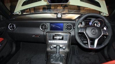 Mercedes-Benz SLK55 AMG dashboard
