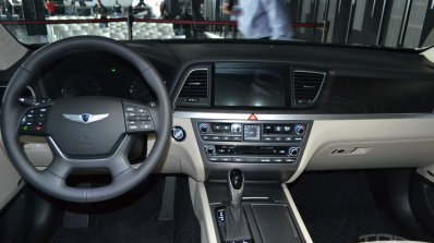 2014 Hyundai Genesis at 2014 NAIAS interior