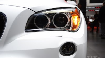 2015 BMW X1 at 2014 NAIAS headlight