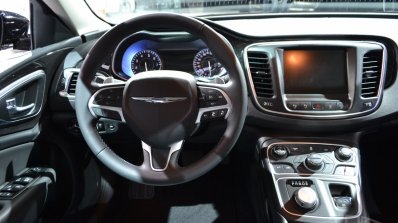 2015 Chrysler 200 cockpit at NAIAS 2014