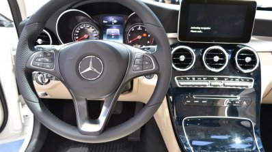 2015 Mercedes-Benz C Class at 2014 NAIAS steering