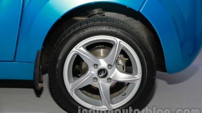 2014 Mahindra e2o wheel