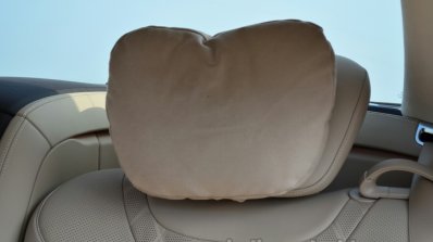 2014 Mercedes S Class review air pillow