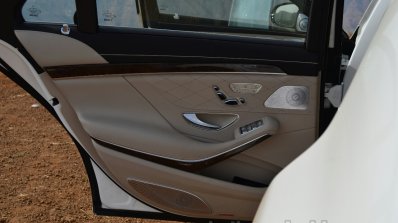 2014 Mercedes S Class review door trim