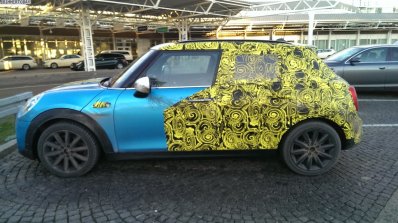 2014 Mini 5-door spied Germany side