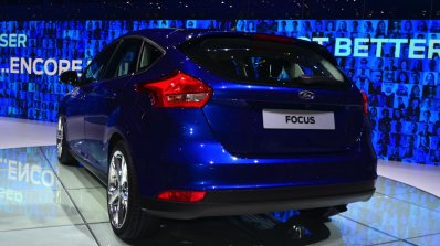 2015 Ford Focus Facelift rear three quarters left at Geneva Motor Show