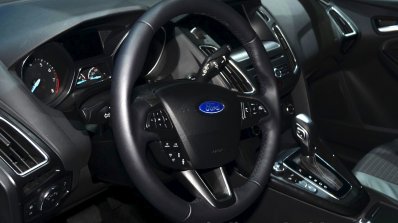 2015 Ford Focus Facelift steering wheel at Geneva Motor Show