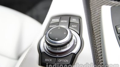 BMW M6 Gran Coupe iDrive control live