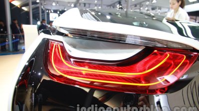 BMW i8 taillight live