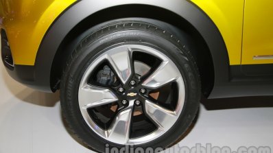 Chevrolet Adra Concept Front Wheel at Auto Expo 2014