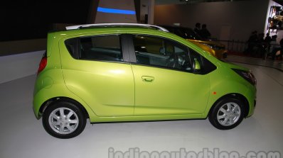 Chevrolet Beat Facelift Side at 2014 Auto Expo
