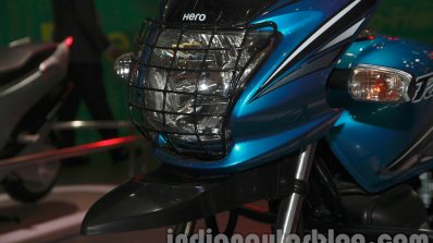Hero Passion Pro TR at Auto Expo 2014 headlights