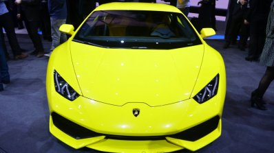 Lamborghini Huracan Live front