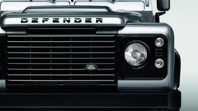 Land Rover Defender Black Pack front facia